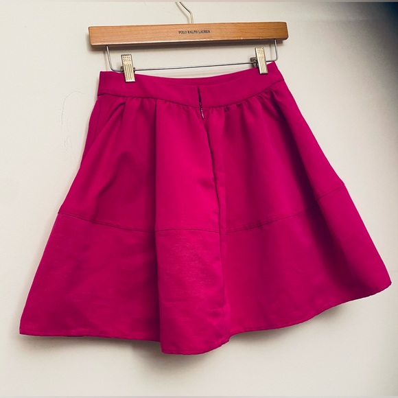 Express Pink Ruffle Mini Skirt - Picture 2 of 6
